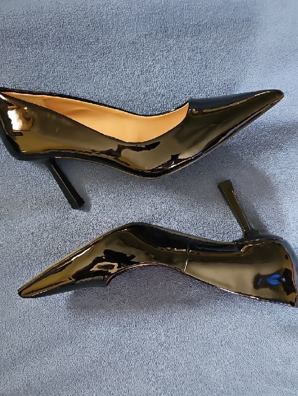 Madden Girl Black Patent Pointed Pumps with Tan Insole 5.5 - Picture 3 of 6